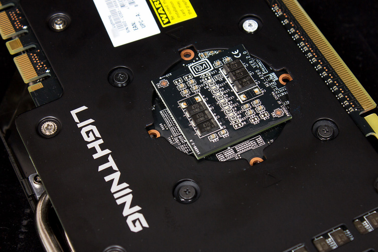 MSI-GeForce-GTX-770-Lightning 06
